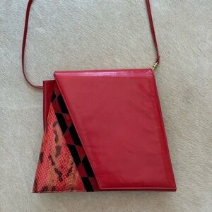 Jasmin 80s snakeskin bag- tomato red trend for 2025